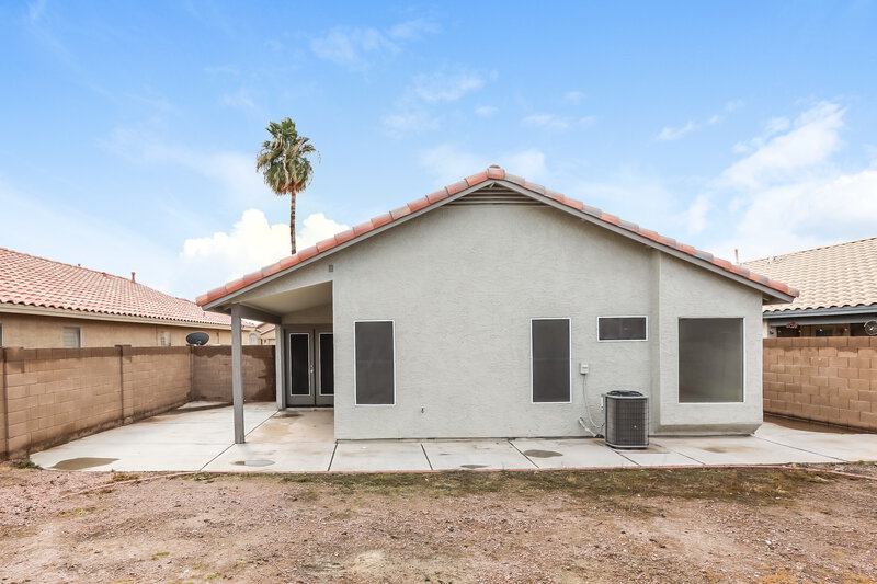 2,285/Mo, 1832 W Springfield Way Chandler, AZ 85286 Rear View