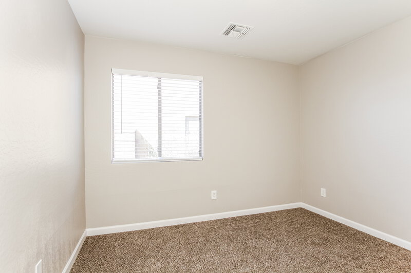 1,650/Mo, 25675 W Satellite Ln Buckeye, AZ 85326 Bedroom View