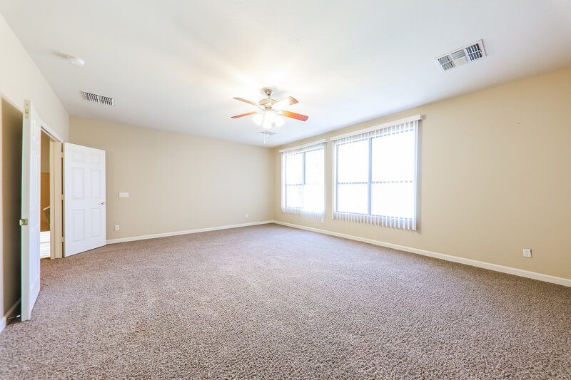 3,460/Mo, 7064 W Antelope Dr Peoria, AZ 85383 Sitting Room View 2