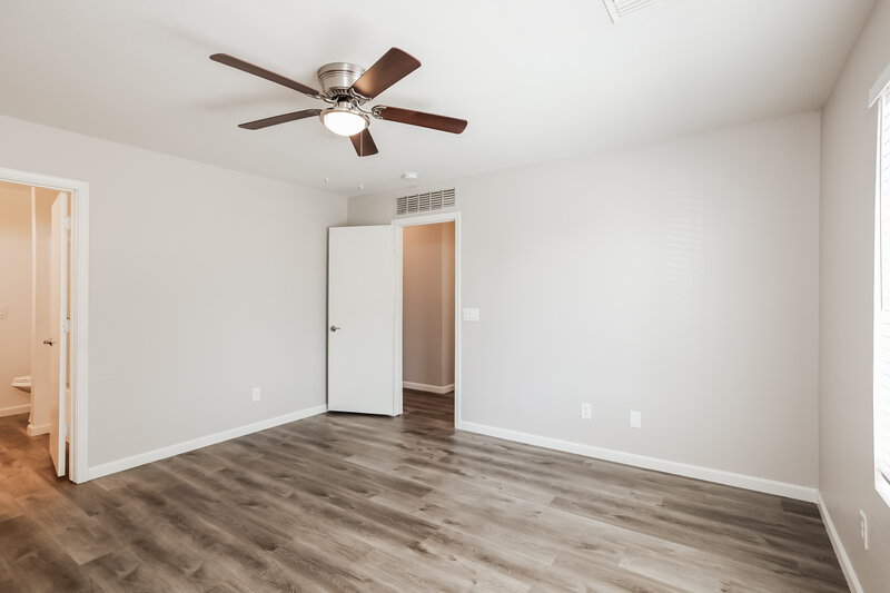 1,965/Mo, 8514 W Pioneer St Tolleson, AZ 85353 Main Bedroom View 2