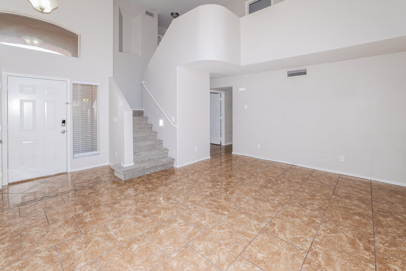 2,955/Mo, 4124 E Anderson Dr Phoenix, AZ 85032 Living Room View