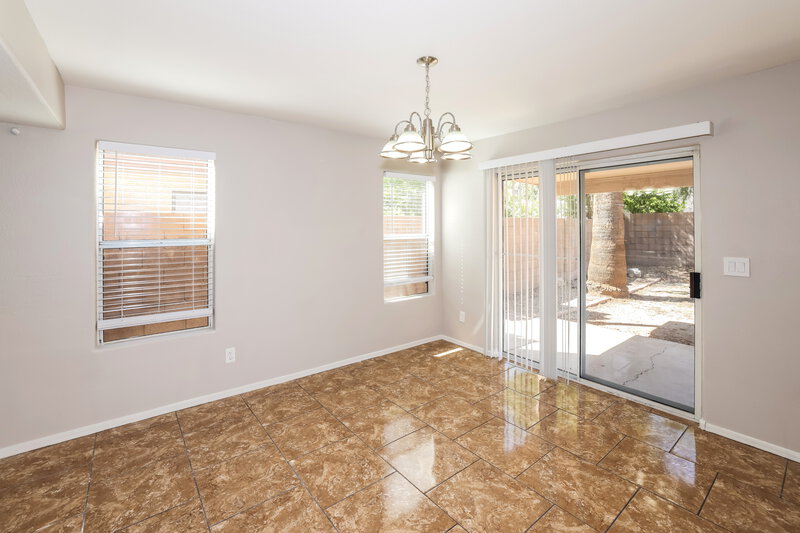 2,955/Mo, 4124 E Anderson Dr Phoenix, AZ 85032 Dining Room View