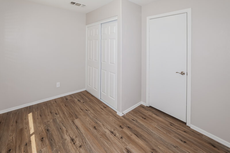2,955/Mo, 4124 E Anderson Dr Phoenix, AZ 85032 Bedroom View