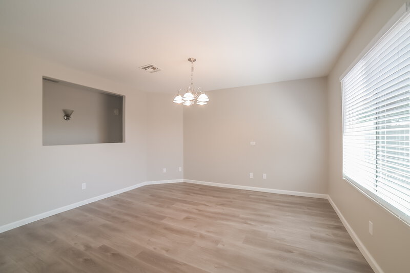 1,915/Mo, 14441 W Marcus Dr Surprise, AZ 85374 Dining Room View