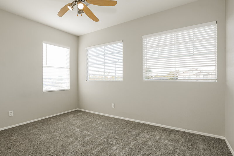 2,640/Mo, 10375 W Monte Vista Rd Avondale, AZ 85392 Bedroom View 2
