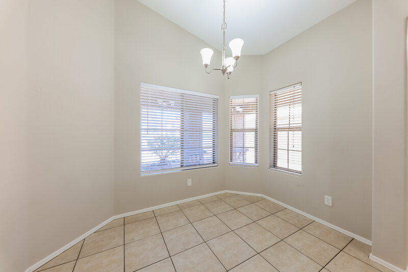 1,950/Mo, 14417 N Gil Balcome Surprise, AZ 85379 Dining Room View
