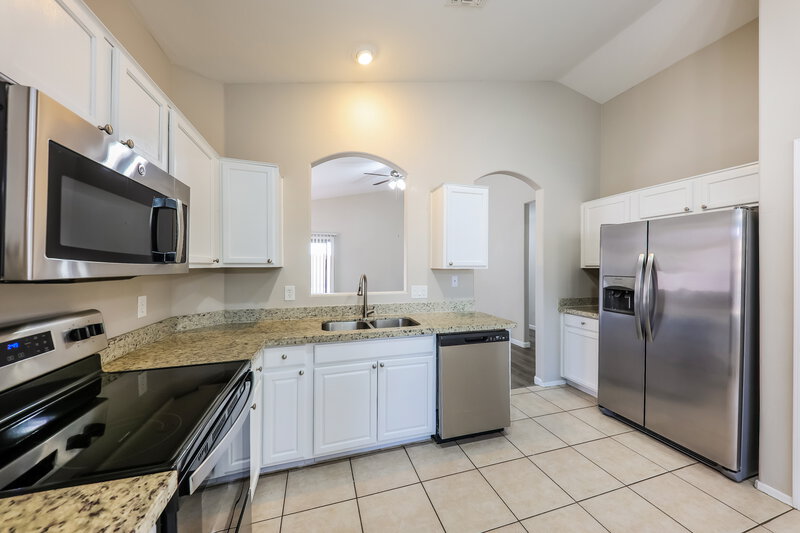 1,950/Mo, 14417 N Gil Balcome Surprise, AZ 85379 Kitchen View 2
