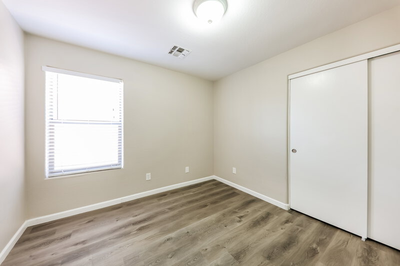 1,950/Mo, 14417 N Gil Balcome Surprise, AZ 85379 Bedroom View