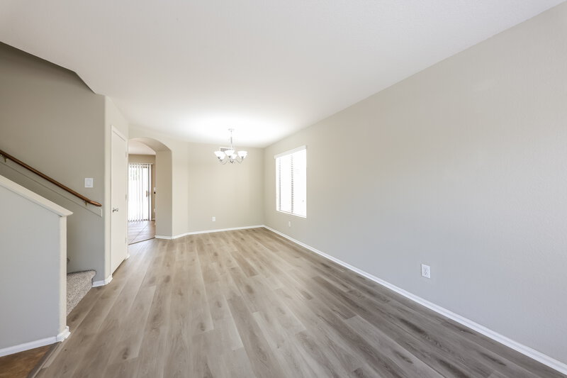 2,395/Mo, 2319 W Running Deer Trl Phoenix, AZ 85085 Living Room View