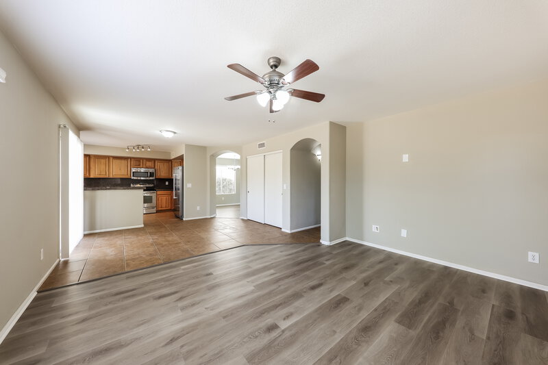 2,395/Mo, 2319 W Running Deer Trl Phoenix, AZ 85085 Family Room View