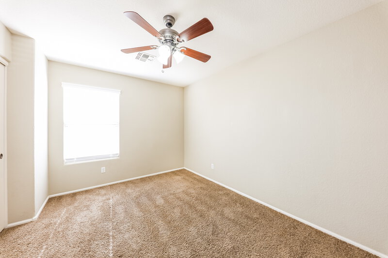 2,495/Mo, 2319 W Running Deer Trl Phoenix, AZ 85085 Bedroom View 2