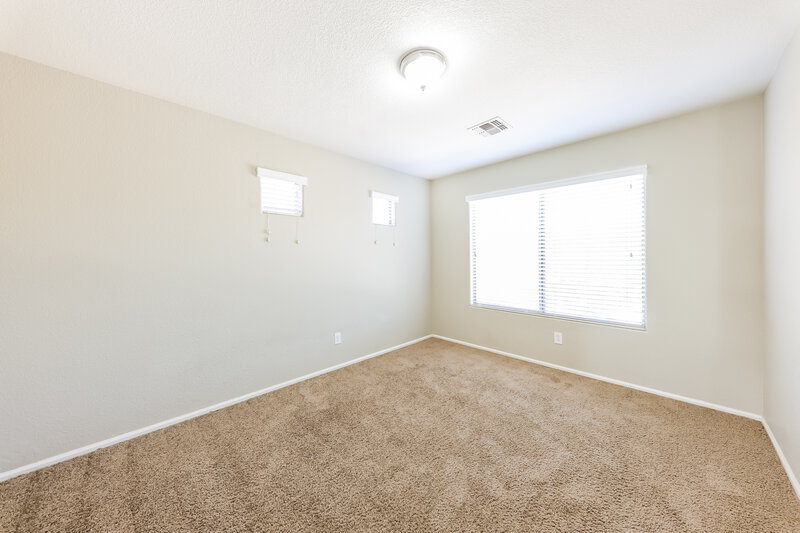 2,495/Mo, 2319 W Running Deer Trl Phoenix, AZ 85085 Bedroom View 3