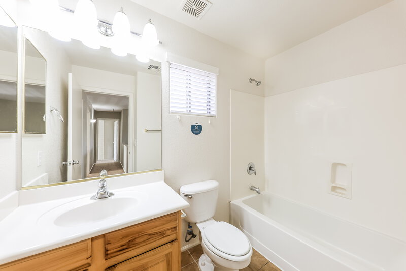 2,445/Mo, 2319 W Running Deer Trl Phoenix, AZ 85085 Misc View 16