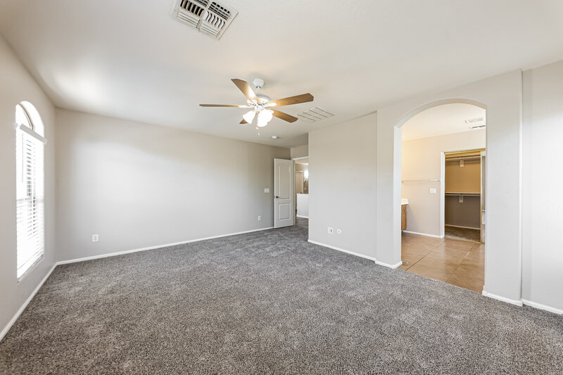 2,475/Mo, 2343 W Running Deer Trl Phoenix, AZ 85085 Main Bedroom View 2