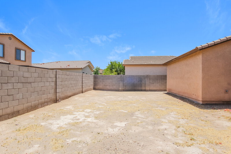 2,370/Mo, 7907 S 50th Ln Laveen, AZ 85339 Rear View