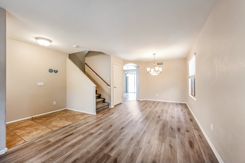 2,390/Mo, 28001 N 23rd Dr Phoenix, AZ 85085 Living Room View