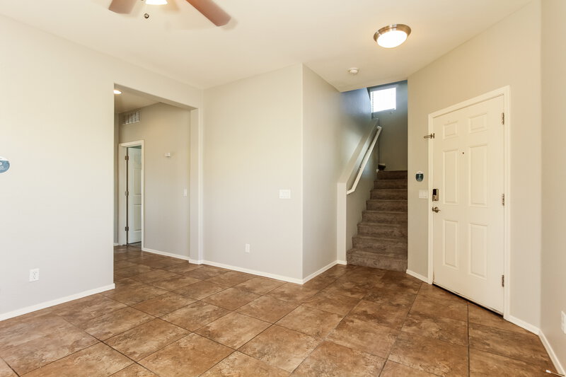 2,440/Mo, 4941 W Fawn Dr Laveen, AZ 85339 Living Room View 3