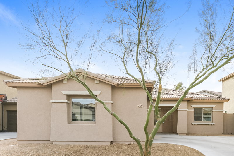 2,095/Mo, 4945 W Fawn Dr Laveen, AZ 85339 External View