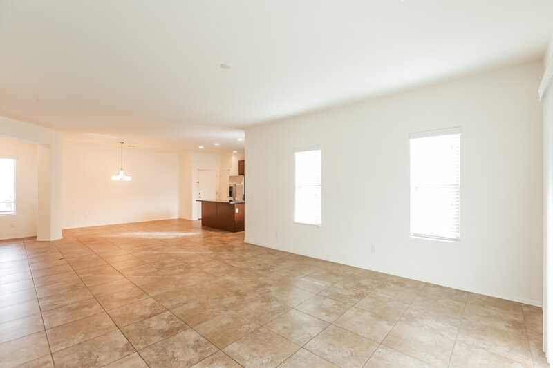 2,095/Mo, 4945 W Fawn Dr Laveen, AZ 85339 Living Room View
