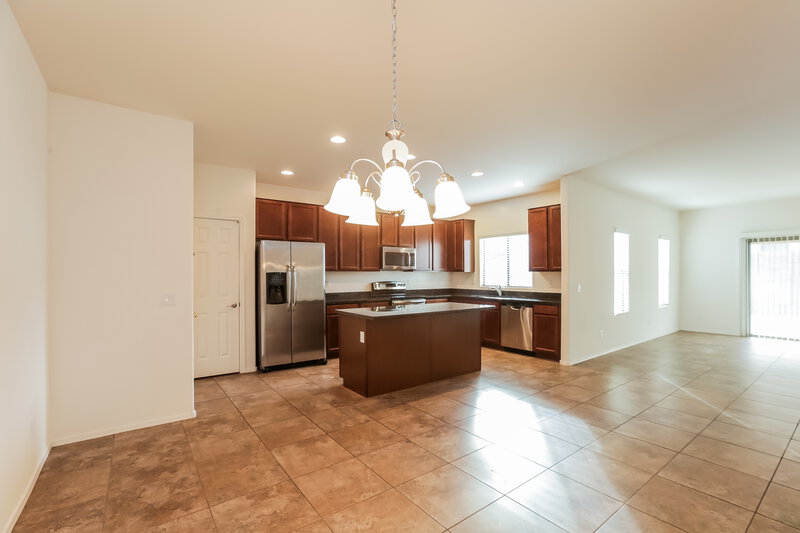 2,095/Mo, 4945 W Fawn Dr Laveen, AZ 85339 Dining Room View