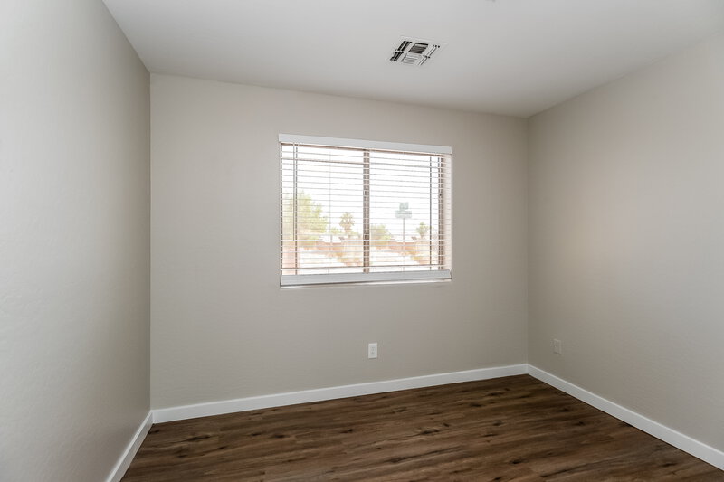 1,910/Mo, 10304 E Baltimore St Mesa, AZ 85207 Bedroom View