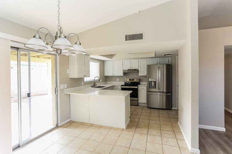 2,115/Mo, 1417 E Irwin Ave Phoenix, AZ 85042 Misc View 4