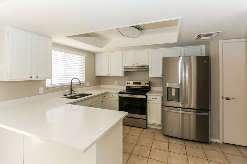 2,115/Mo, 1417 E Irwin Ave Phoenix, AZ 85042 Misc View 7