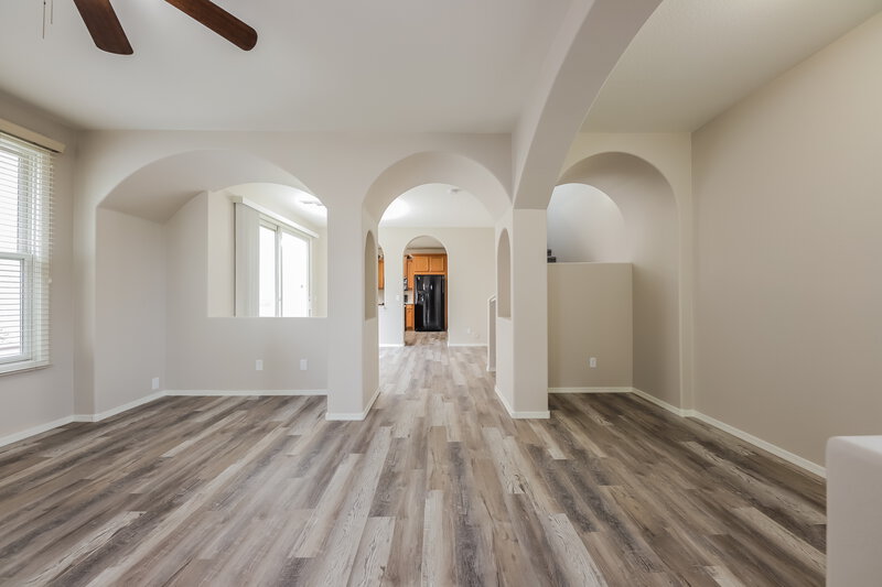 2,055/Mo, 28902 N 124th Dr Peoria, AZ 85383 Living Room View