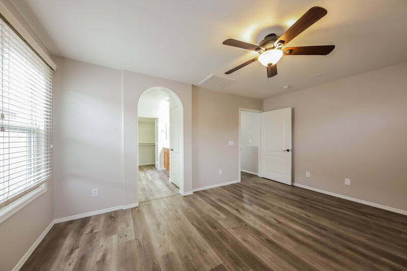 2,055/Mo, 28902 N 124th Dr Peoria, AZ 85383 Main Bedroom View