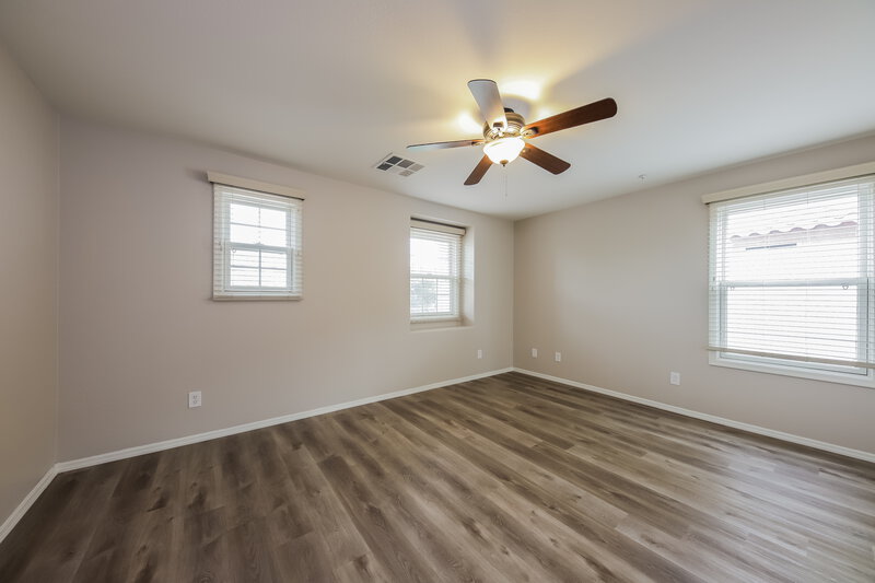 2,055/Mo, 28902 N 124th Dr Peoria, AZ 85383 Main Bedroom View 2