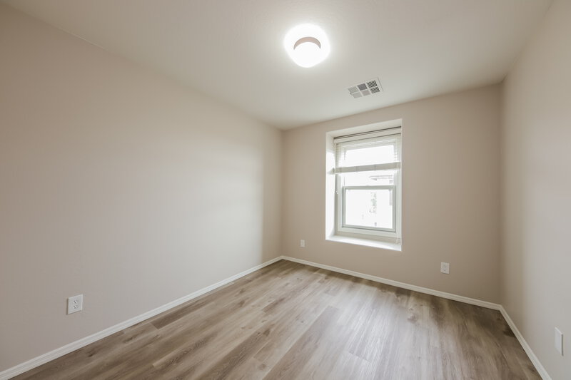 2,055/Mo, 28902 N 124th Dr Peoria, AZ 85383 Bedroom View