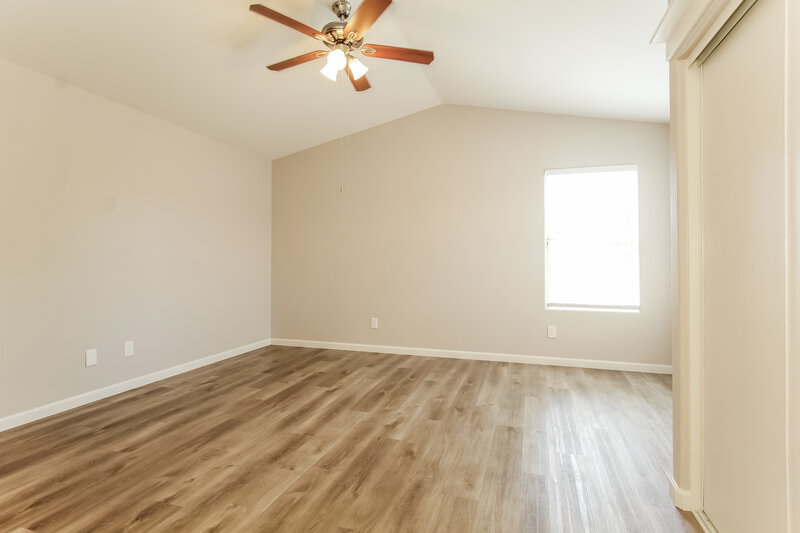 2,480/Mo, 3929 E Wescott Dr Phoenix, AZ 85050 Main Bedroom View