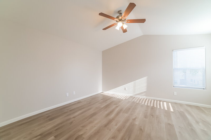 2,690/Mo, 3929 E Wescott Dr Phoenix, AZ 85050 Main Bedroom View