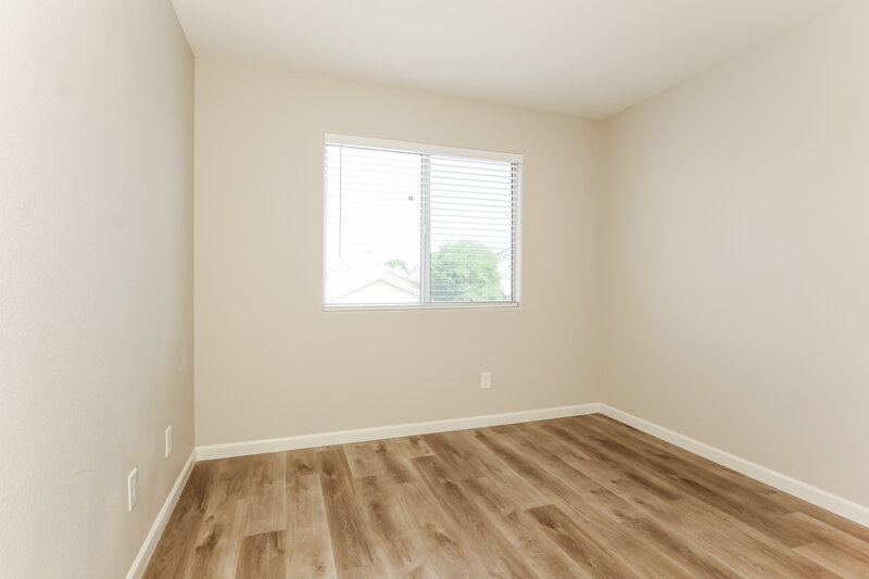 2,480/Mo, 3929 E Wescott Dr Phoenix, AZ 85050 Bedroom View