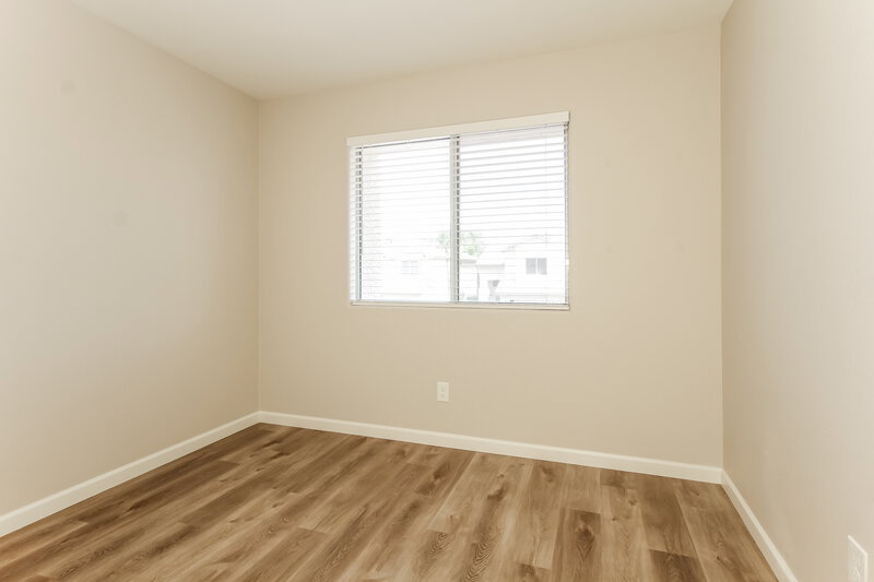 2,480/Mo, 3929 E Wescott Dr Phoenix, AZ 85050 Bedroom View 3