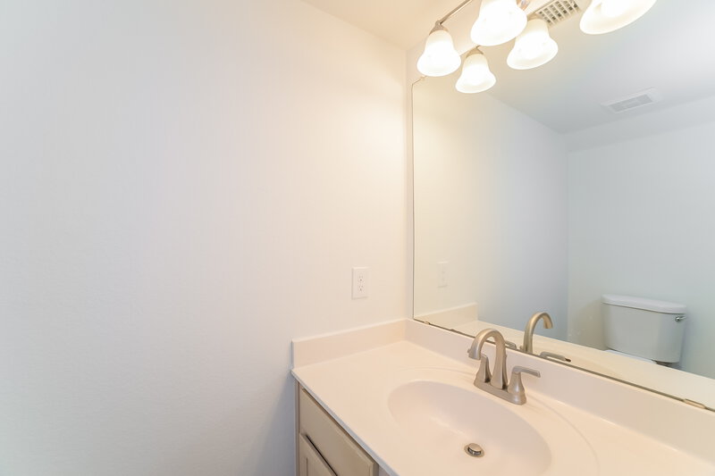 2,690/Mo, 3929 E Wescott Dr Phoenix, AZ 85050 Bathroom View
