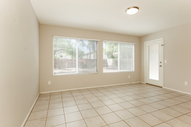 2,480/Mo, 3929 E Wescott Dr Phoenix, AZ 85050 Bedroom View 4