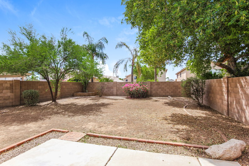 2,480/Mo, 3929 E Wescott Dr Phoenix, AZ 85050 Rear View