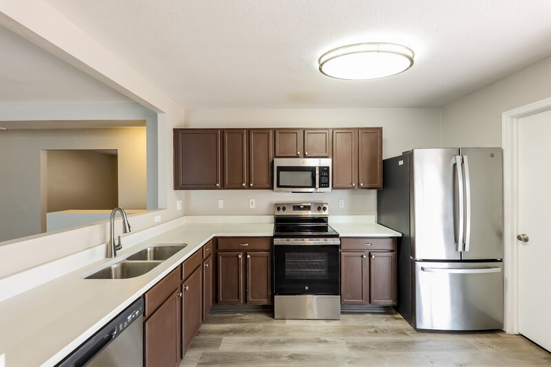 2,240/Mo, 3108 W Lucia Dr Phoenix, AZ 85083 Kitchen View