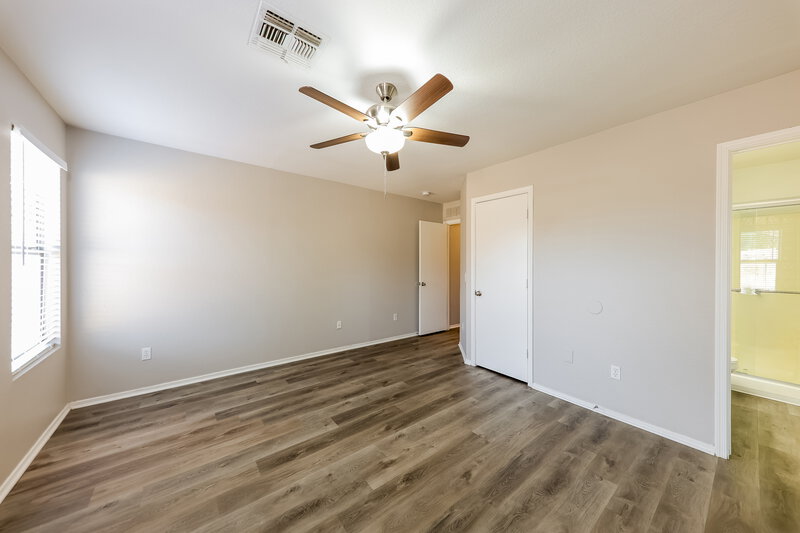 2,240/Mo, 3108 W Lucia Dr Phoenix, AZ 85083 Main Bedroom View 2