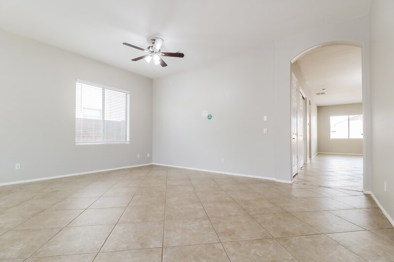 2,630/Mo, 13734 W Montebello Ave Litchfield Park, AZ 85340 Living Room View 2
