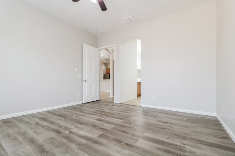 2,630/Mo, 13734 W Montebello Ave Litchfield Park, AZ 85340 Main Bedroom View 2