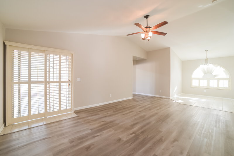 1,990/Mo, 15345 W Lea Ln Surprise, AZ 85374 Living Room View