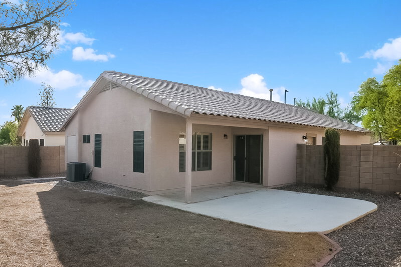 1,990/Mo, 15345 W Lea Ln Surprise, AZ 85374 Rear View