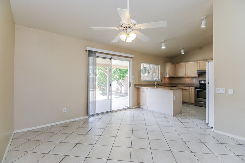 2,335/Mo, 1130 N Meadows Dr Chandler, AZ 85224 Dining Room View