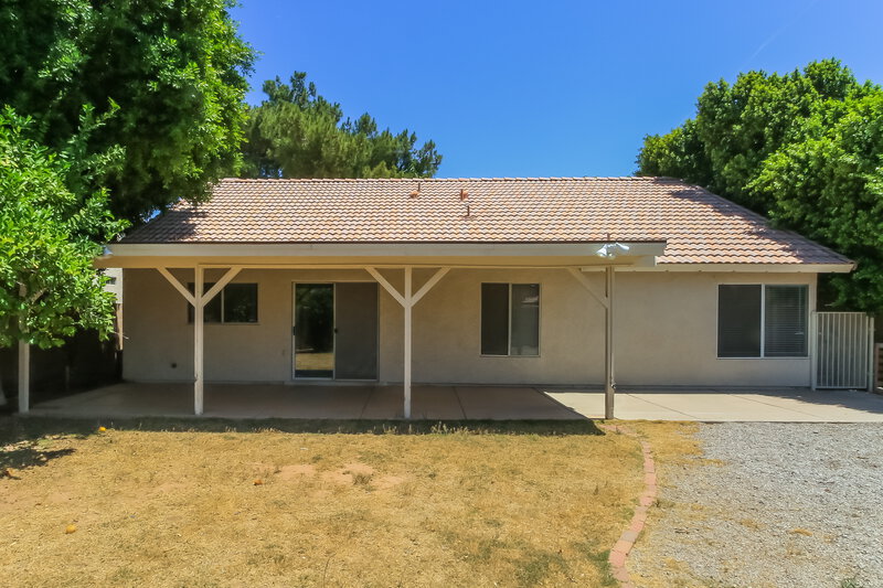 2,335/Mo, 1130 N Meadows Dr Chandler, AZ 85224 Rear View