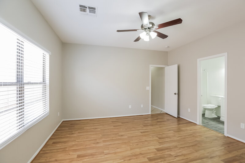 2,405/Mo, 5216 E Flower Ave Mesa, AZ 85206 Main Bedroom View 2