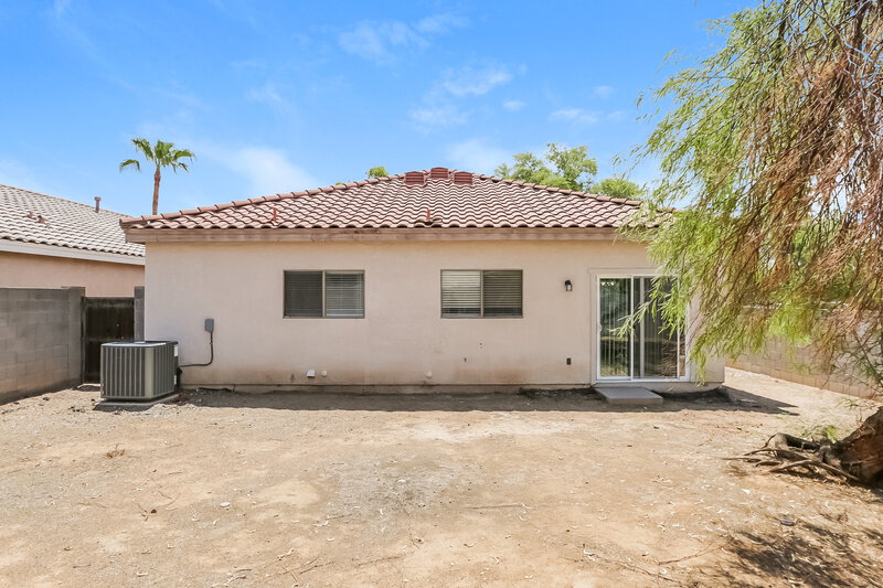 2,405/Mo, 5216 E Flower Ave Mesa, AZ 85206 Rear View