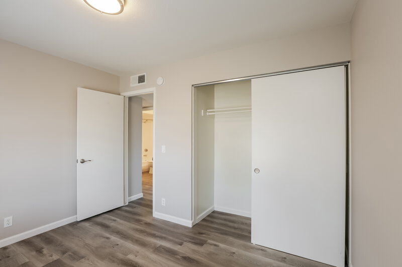 2,170/Mo, 307 W Nopal Pl Chandler, AZ 85225 Bedroom View 2