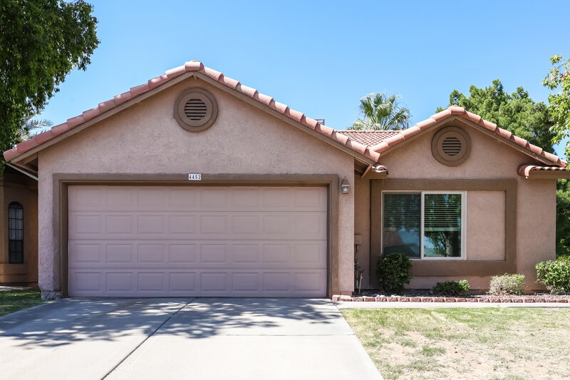 2,225/Mo, 4452 E Wildwood Dr Phoenix, AZ 85048 External View